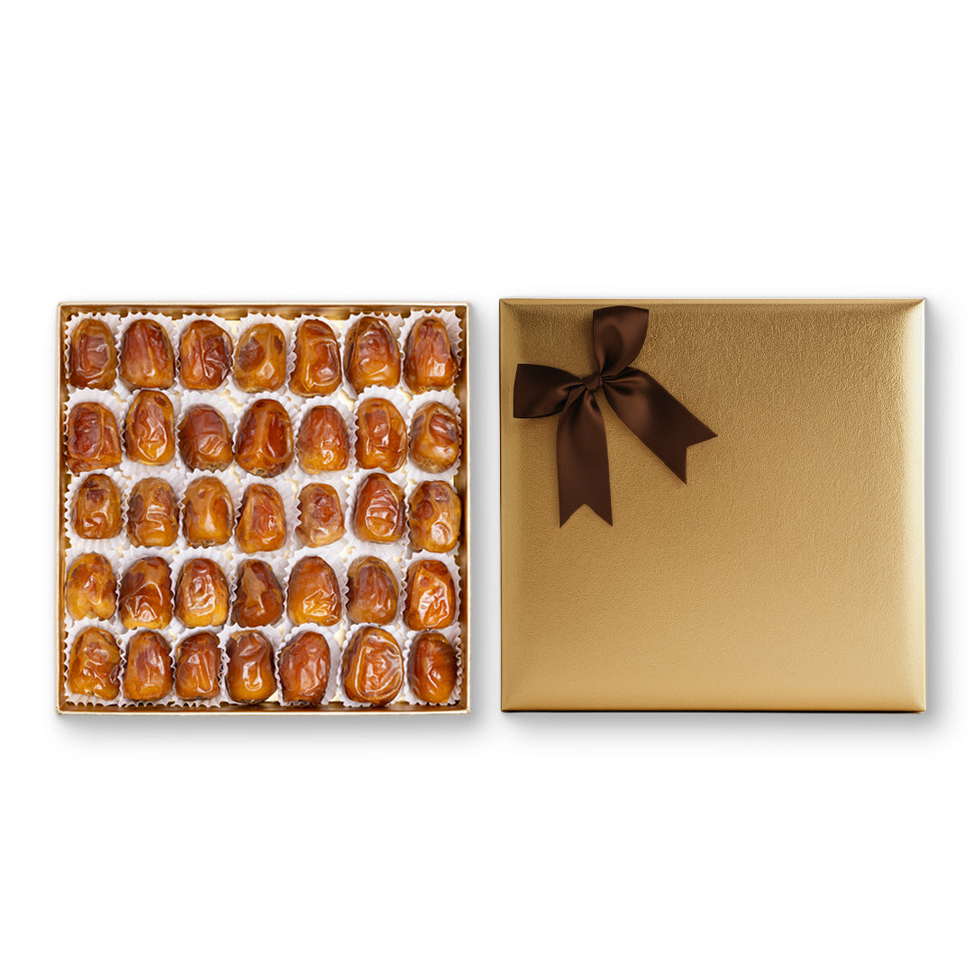 Golden Sukkari Dates Gift Box – 515g | Premium Selection