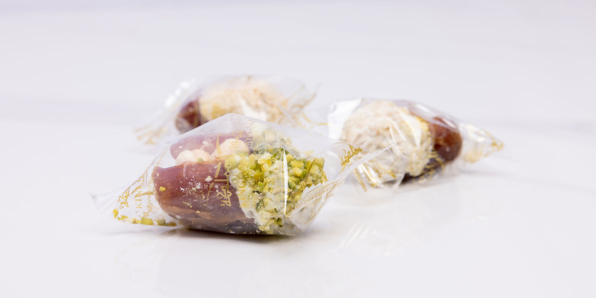 Sagi Dates - Half Dipped (Wrapped)
