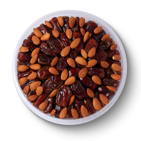 Sultan Dates – 1kg with Free 50g Almonds