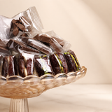 Luxury Bowl Gift – Stuffed Dates & Nut Clusters 650g