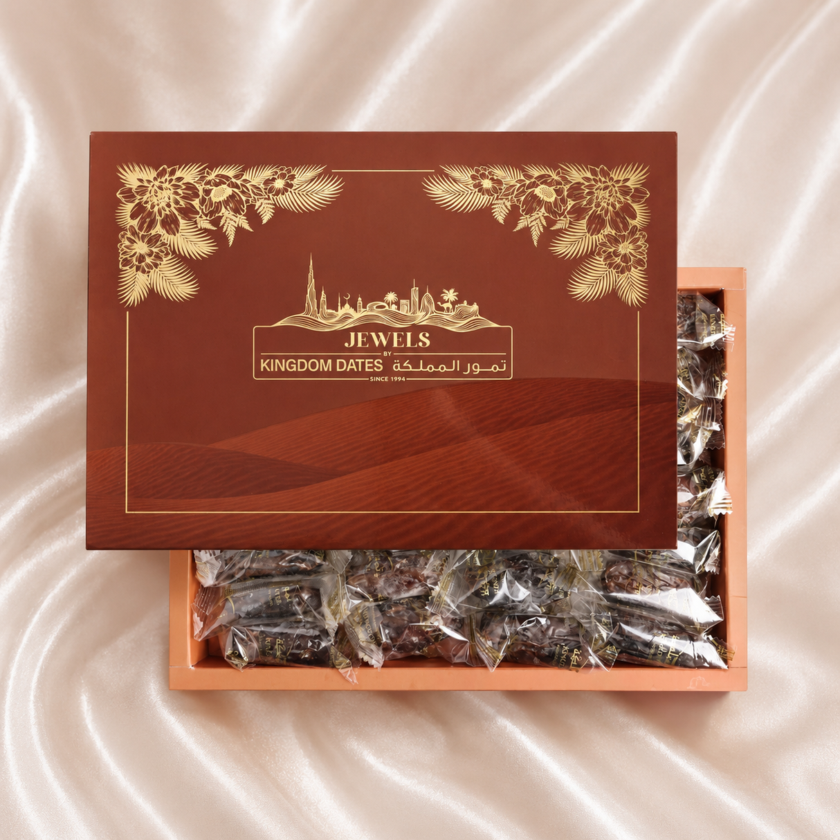 Majdoul Stuffed Dates Box – Mixed Flavors 800gm