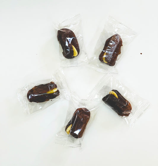 Dates with Almond Wrapped 1KG