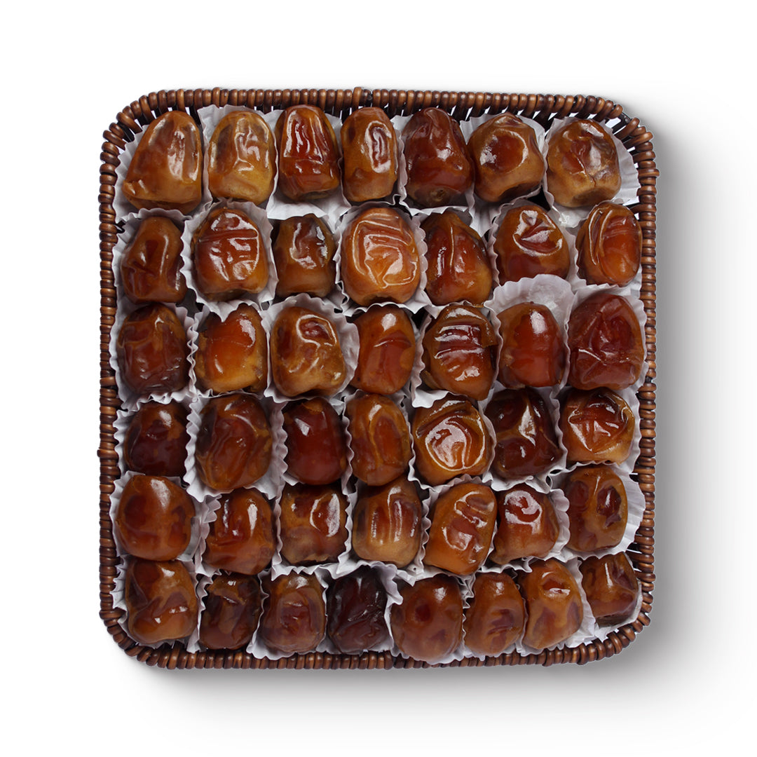 Premium Sukri Dates Tray – A Ramadan Delight