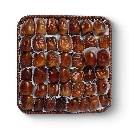 Premium Sukri Dates Tray – A Ramadan Delight